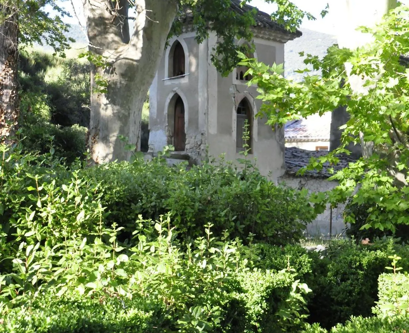 Grande Maison Avec Piscine Et Jardin Privatives A Nyons France