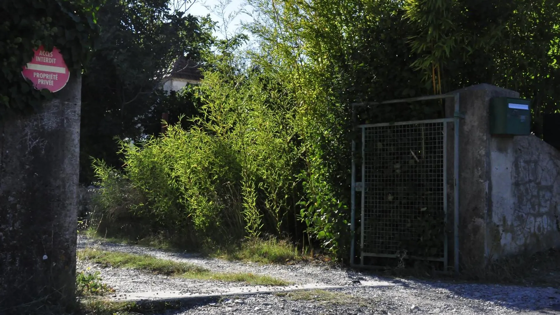 Villa Grande Maison Avec Piscine Et Jardin Privatives A Nyons